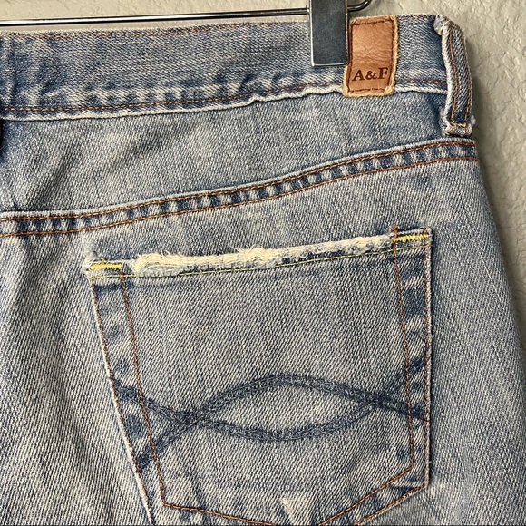 A&F Madison Jeans 🥰 - Picture 8 of 15